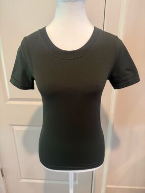 Athleta Dark Olive Ribbed Short-Sleeve Crewneck Tee